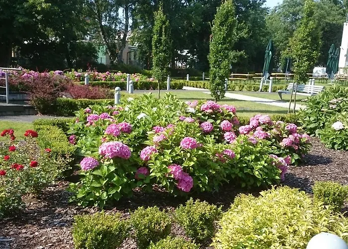 Aquarius Z Basenem Lägenhet