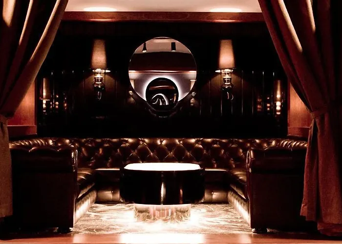 Aquarius Z Basenem Apartment