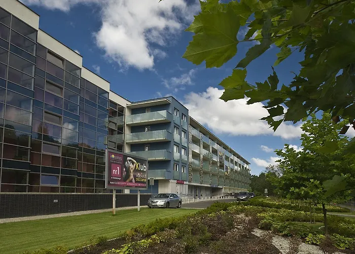 Aquarius Z Basenem Lägenhet