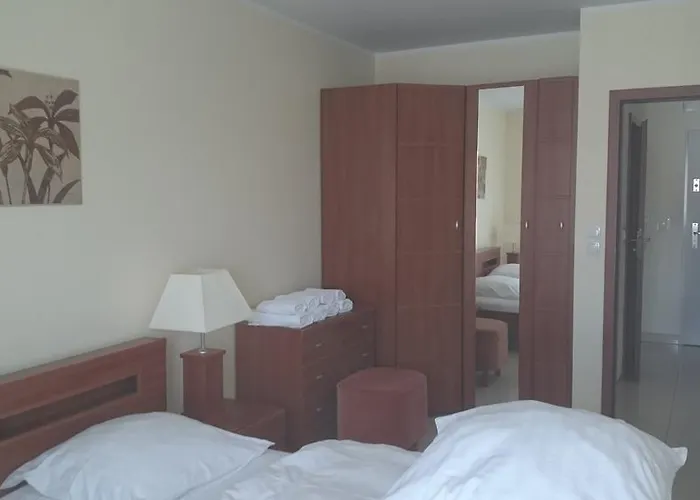 Aquarius Z Basenem Apartment Kolobrzeg