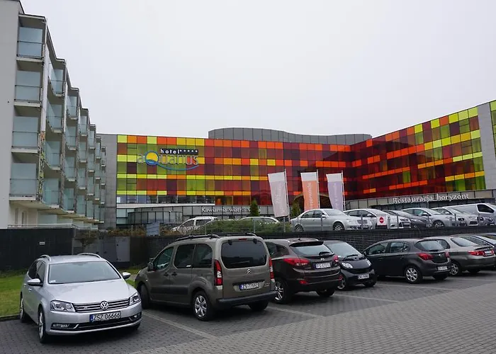 Aquarius Z Basenem Apartment