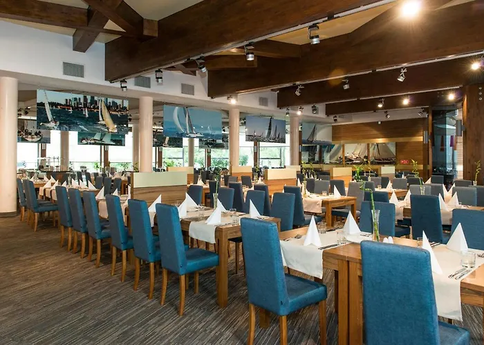 Lägenhet Aquarius Z Basenem Kołobrzeg